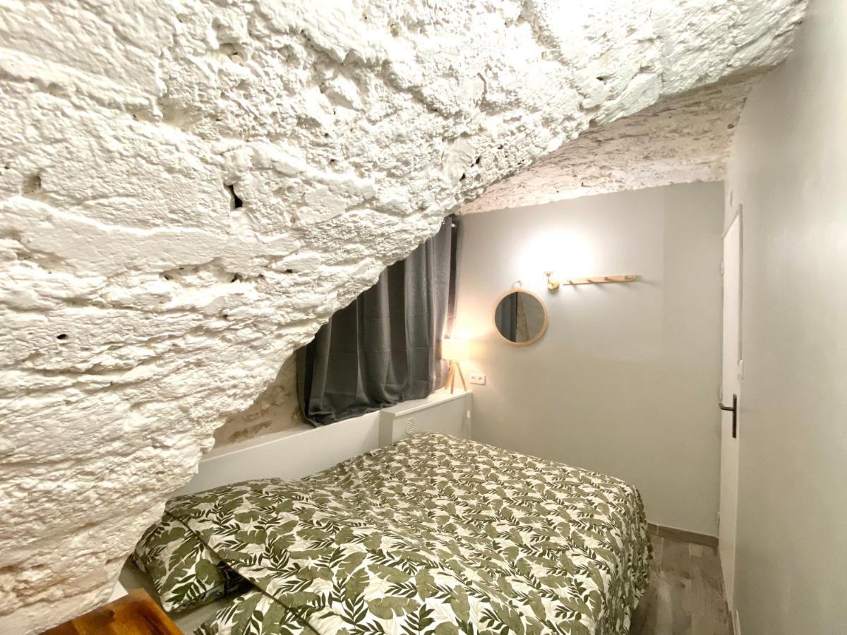 Espace Le Cheval Blanc Castelnau-le-Lez Szoba fotó