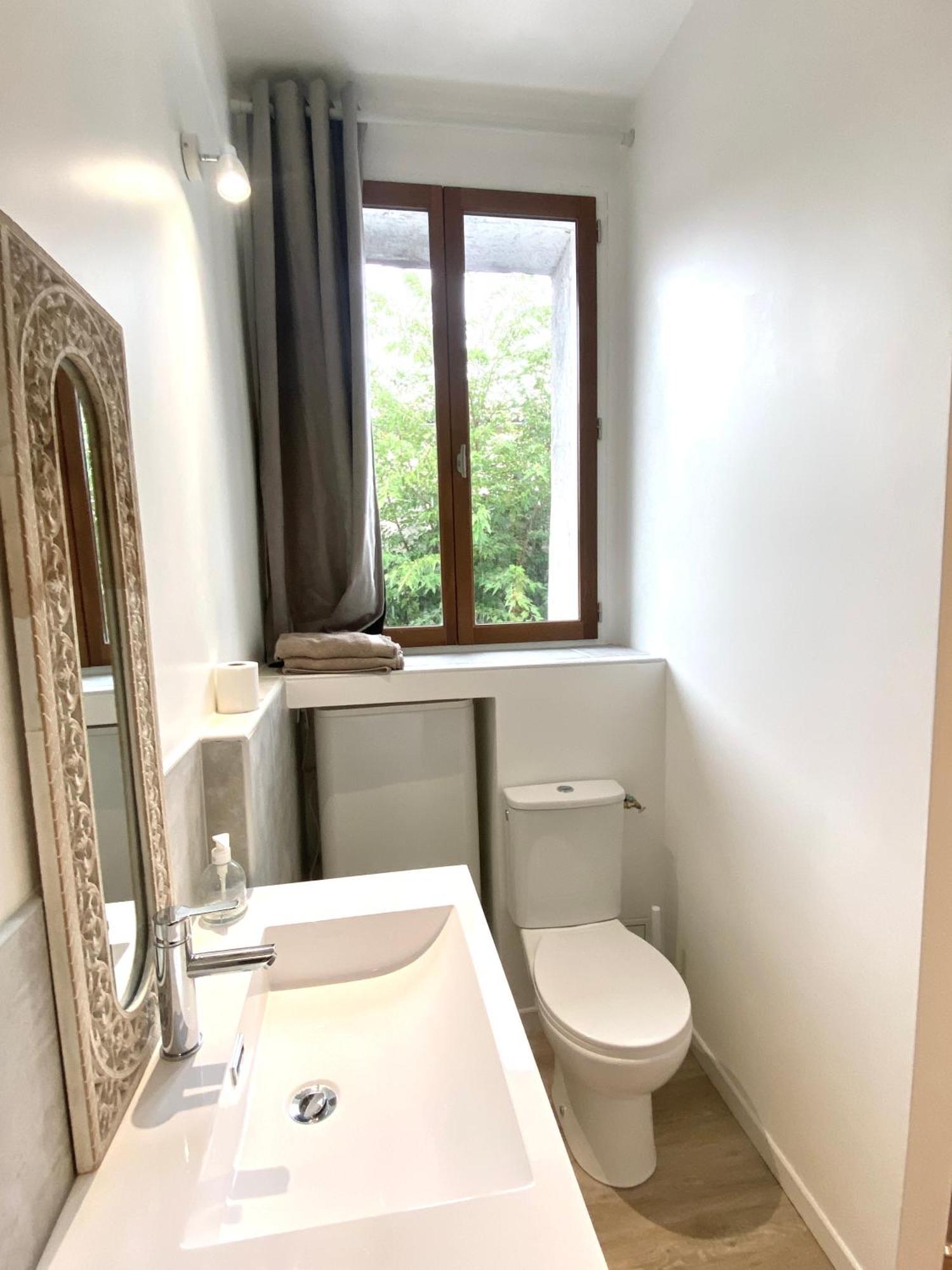 Espace Le Cheval Blanc Castelnau-le-Lez Kültér fotó